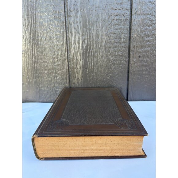 The Comprehensive Analysis of the Bible Hardcover 1951 Book Montgomery F Essig - Picture 2 of 16